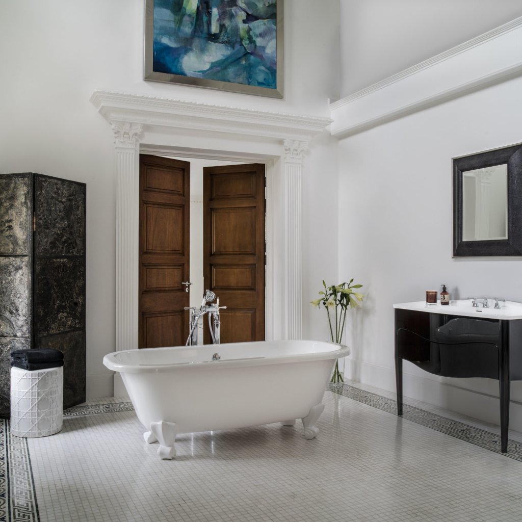 Victoria & Albert Richmond Freestanding Bath 